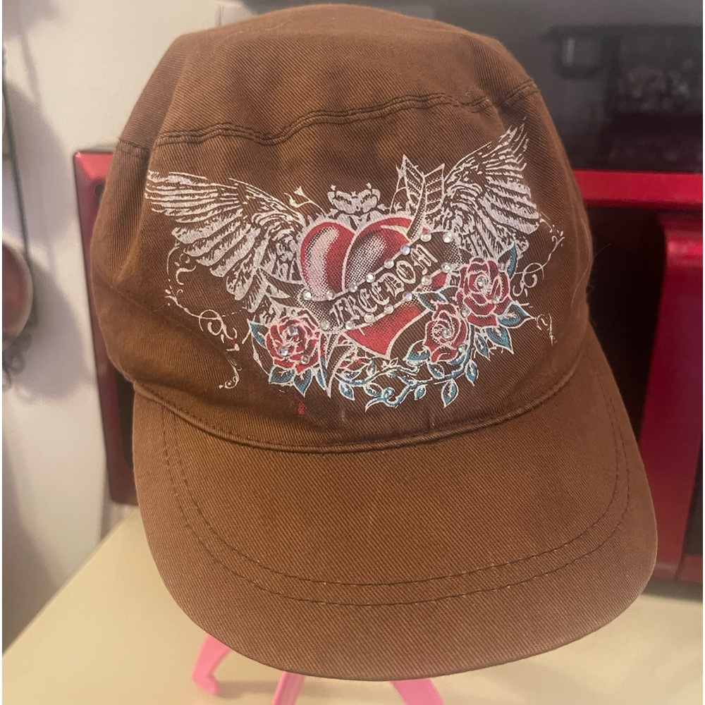 Brown hat